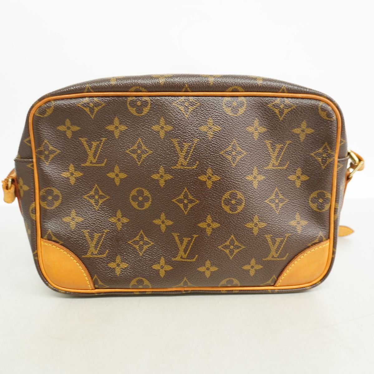 louis vuitton m51274 shoulder bag markings and labels