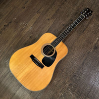 s.yairi YD-302 Acoustic Guitar