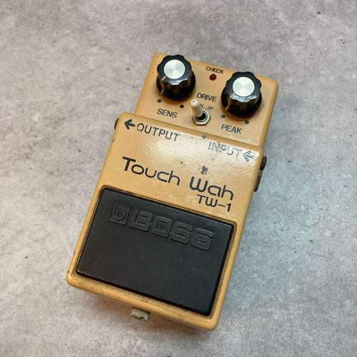boss tw-1 guitar effector