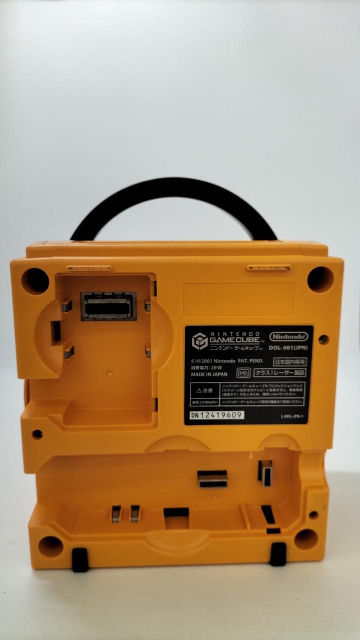 nintendo dol-001 video game console markings and labels