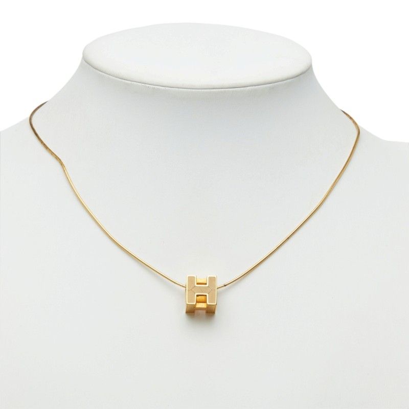 hermes necklace interior details