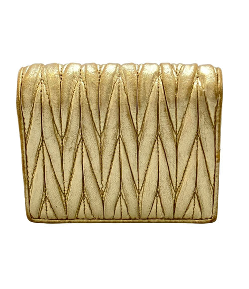 miu miu wallet front view