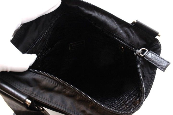 prada shoulder bag markings and labels