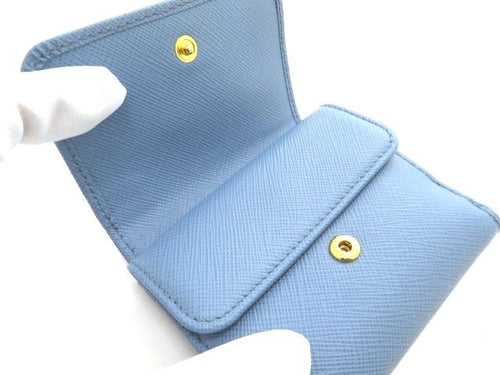 prada wallet accessories included