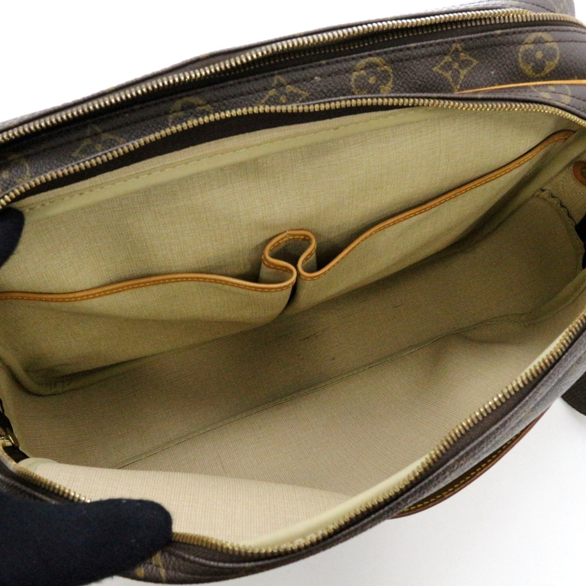 louis vuitton m45252 shoulder bag accessories included