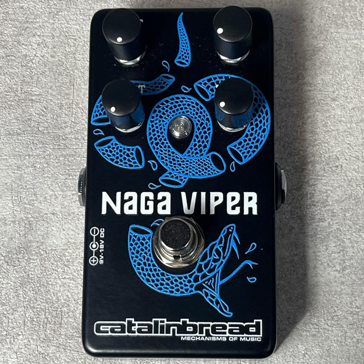 guitar effector front view