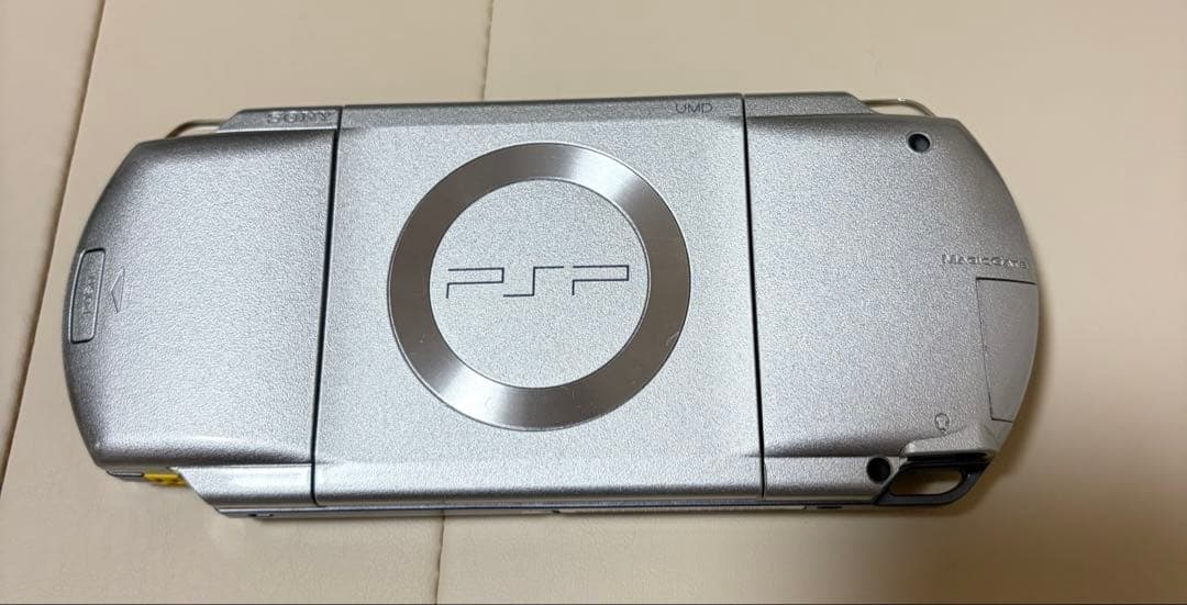 sony psp-1000 handheld console rear view