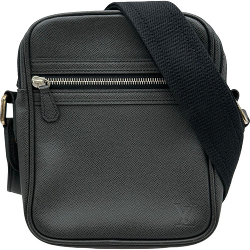 louis vuitton m32462 shoulder bag