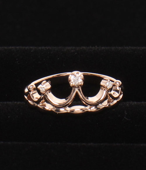 samantha tiara ring interior details