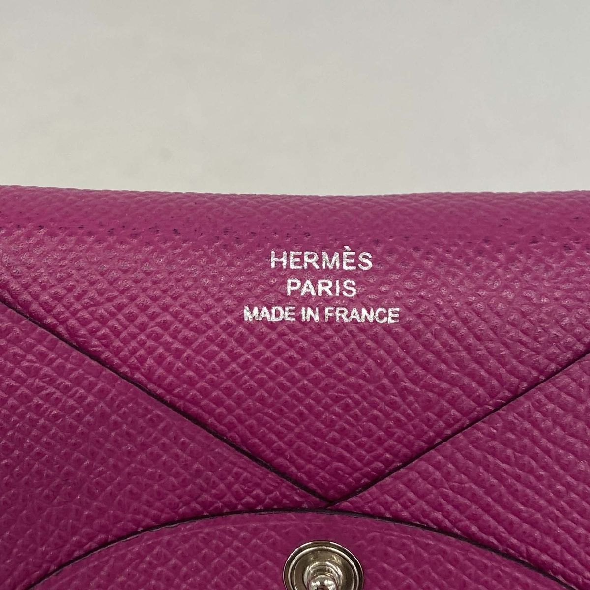 hermes card holder side view