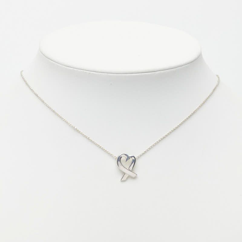 tiffany necklace interior details