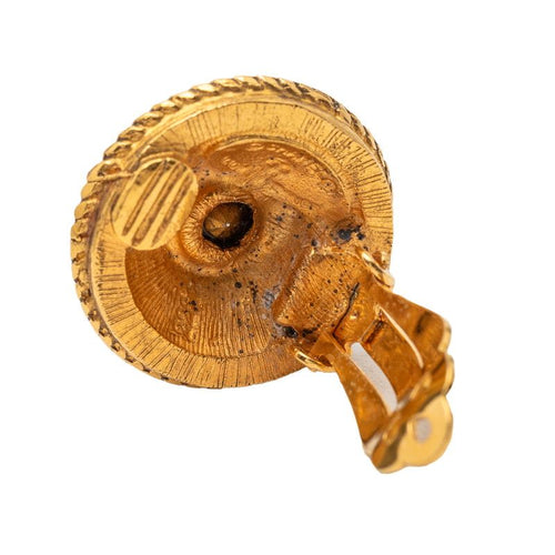chanel earrings side view
