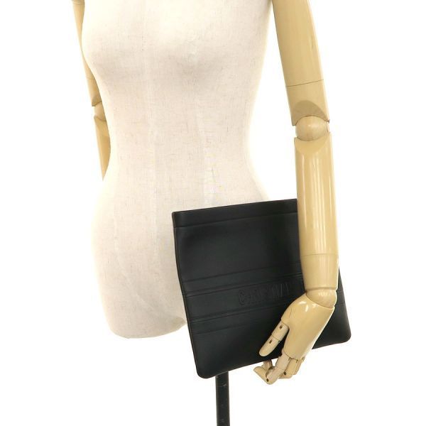 christian dior s5543 pouch / clutch markings and labels