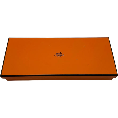 hermes other accessories included
