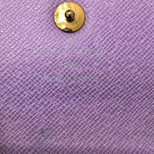 louis vuitton m93732 keychain functional details