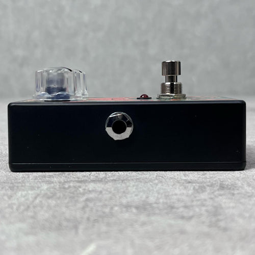guitar effector side view