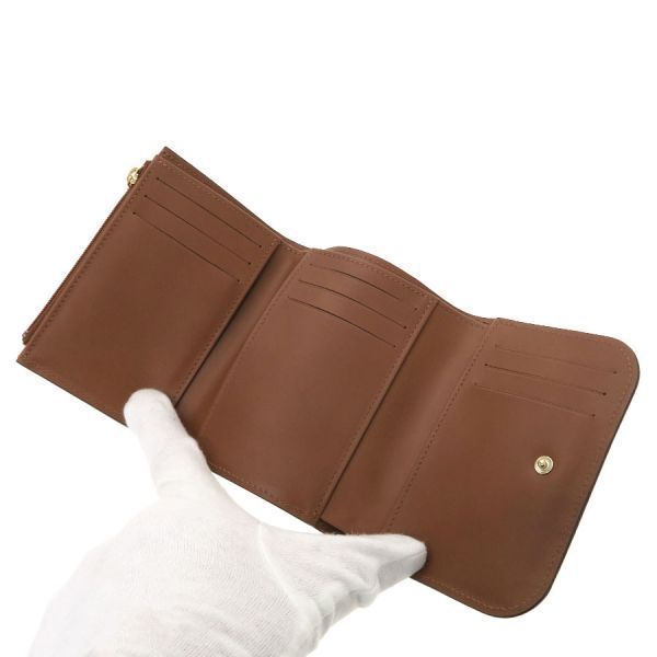 longchamp wallet rear view