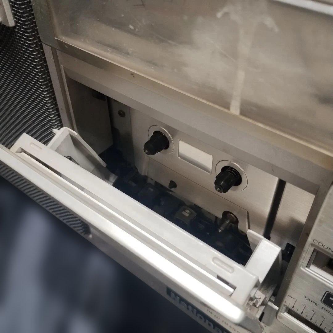 national rx-5600 boombox markings and labels
