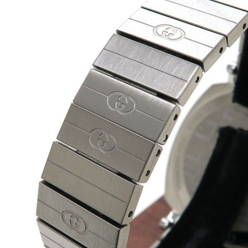 gucci ya157401 watch side view