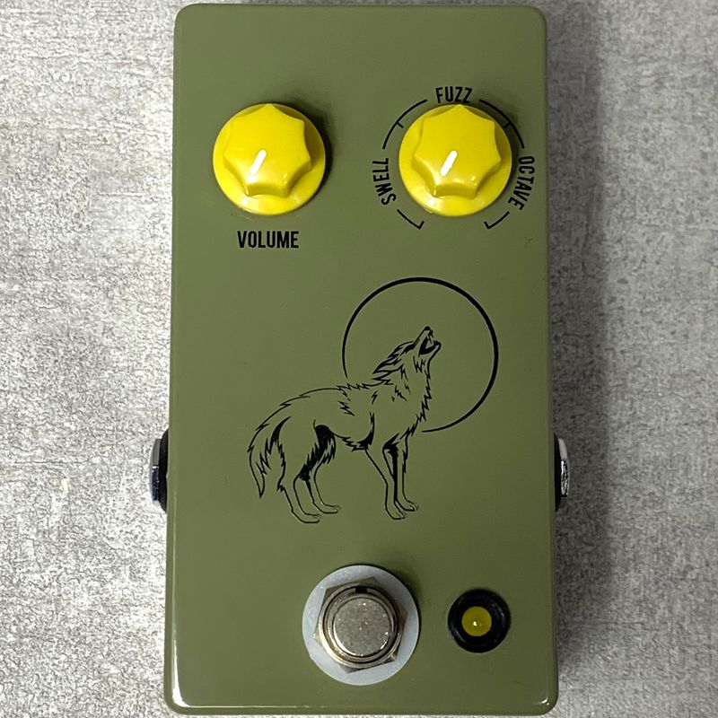 guitar effector front view