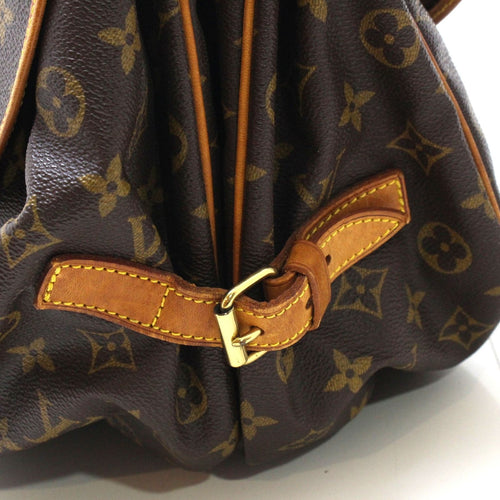 louis vuitton m42254 shoulder bag functional details