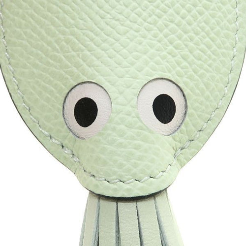 hermes keychain side view