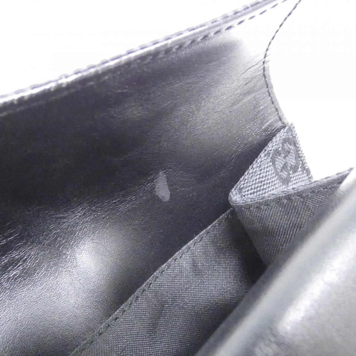 gucci black pouch / clutch interior details