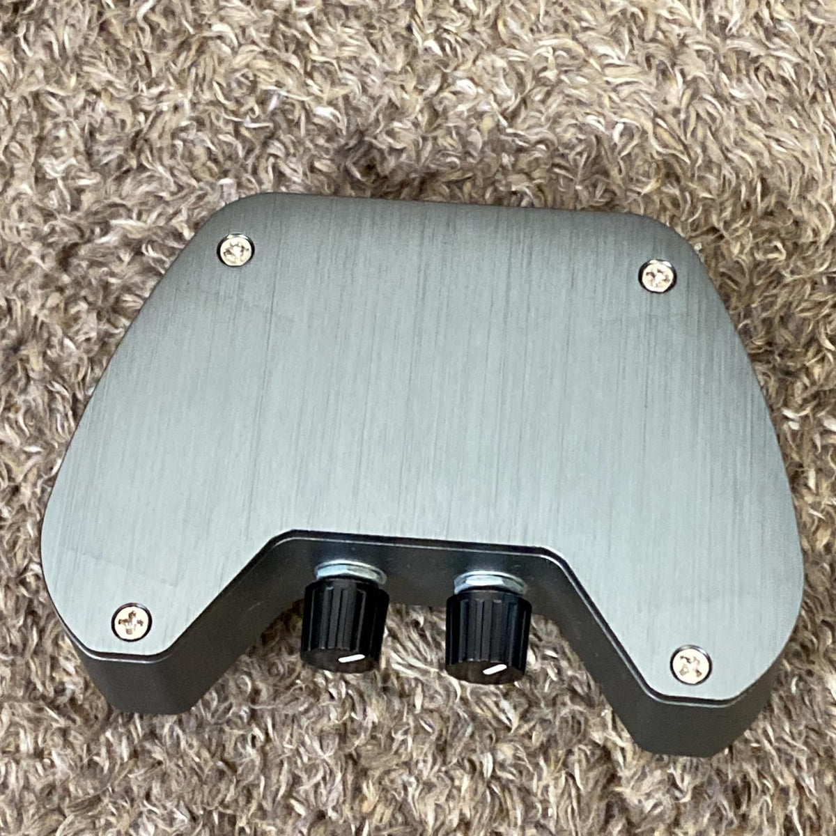 grey guitar effector front view