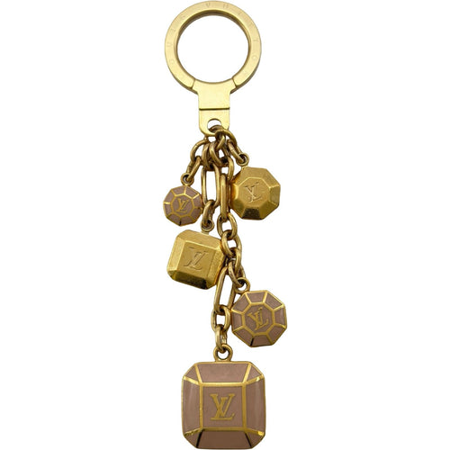 louis vuitton m66461 pink keychain