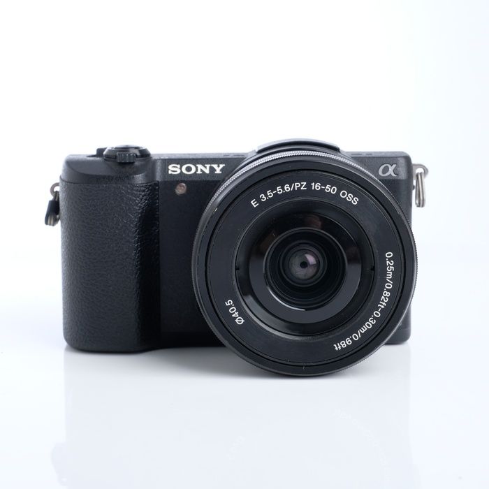 Sony ILCE-5100L Lens