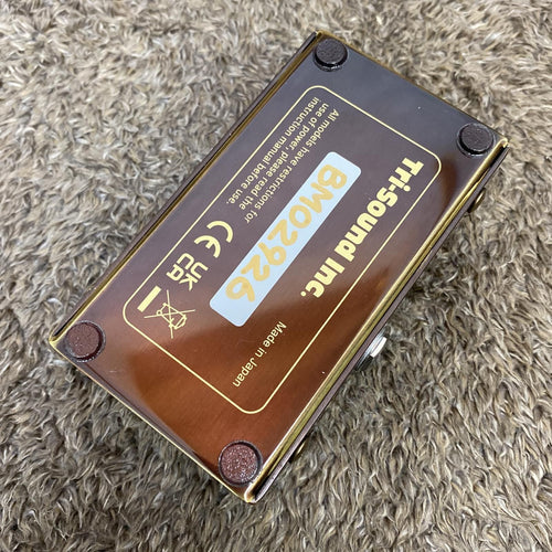 guitar effector front view