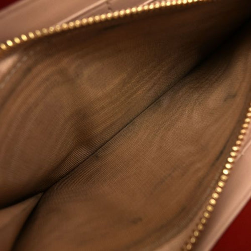 ferragamo wallet functional details