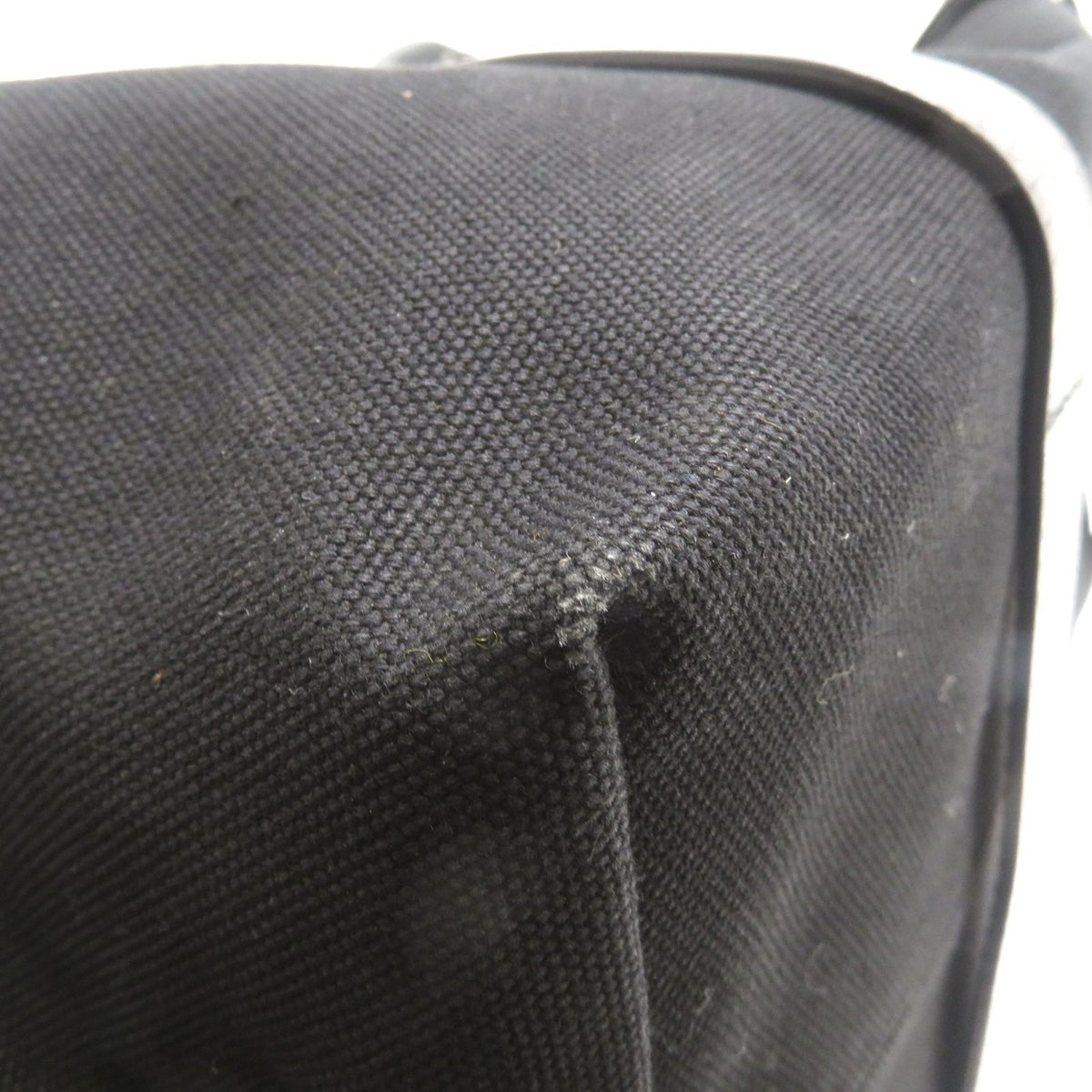 bottega veneta tote bag markings and labels