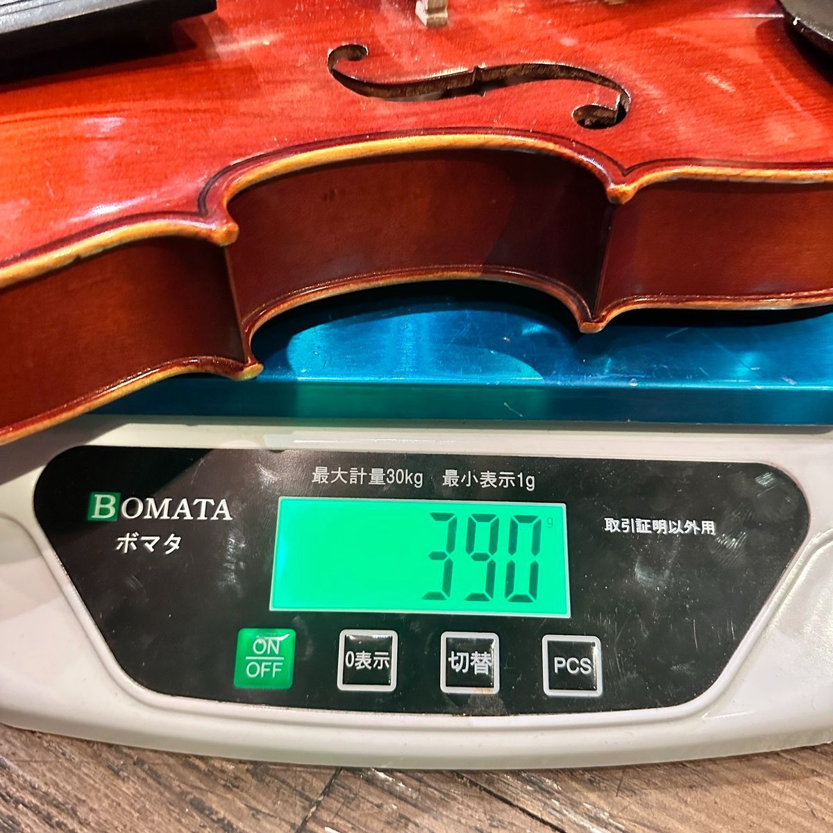 suzuki no.102 string instrument markings and labels