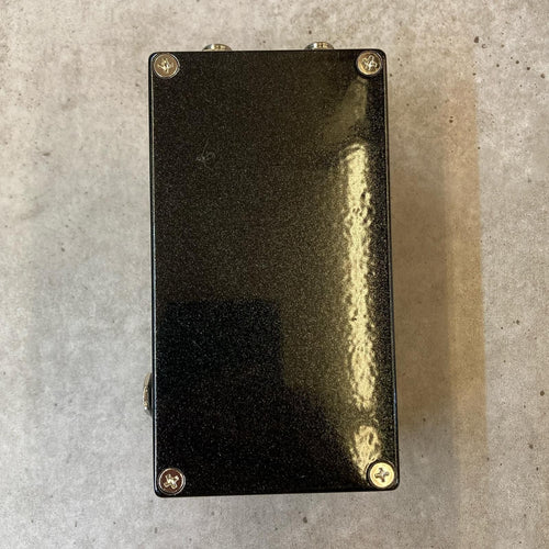 guitar effector front view