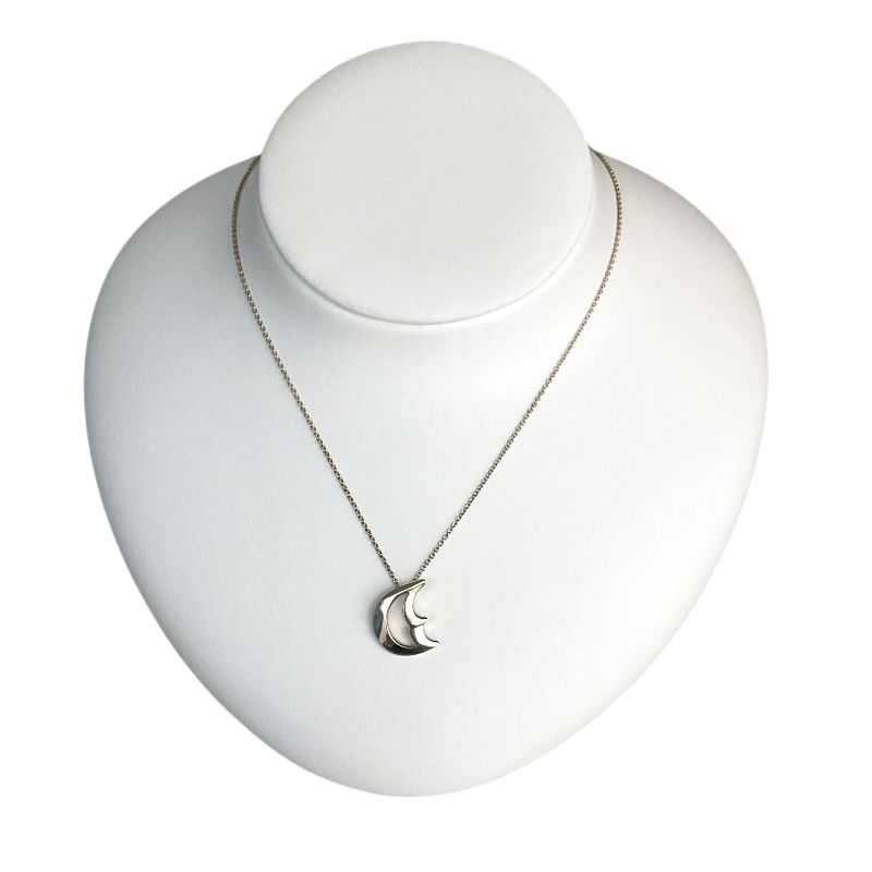necklace condition details
