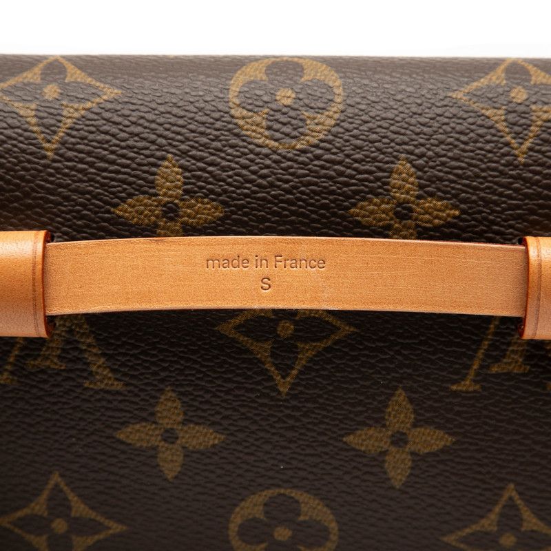 louis vuitton m67304 shoulder bag interior details