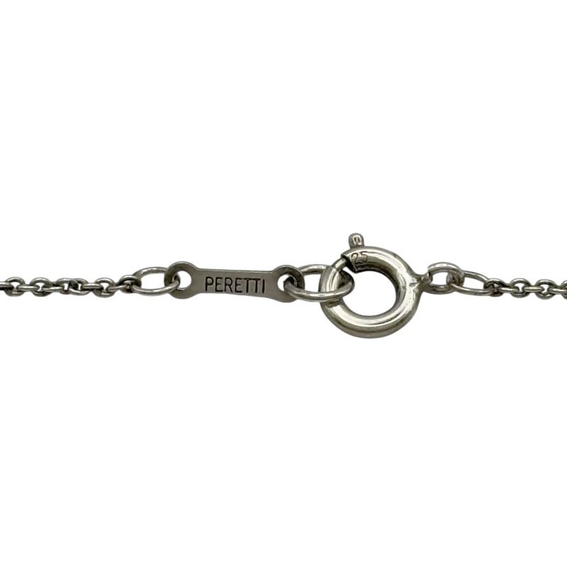 necklace side view