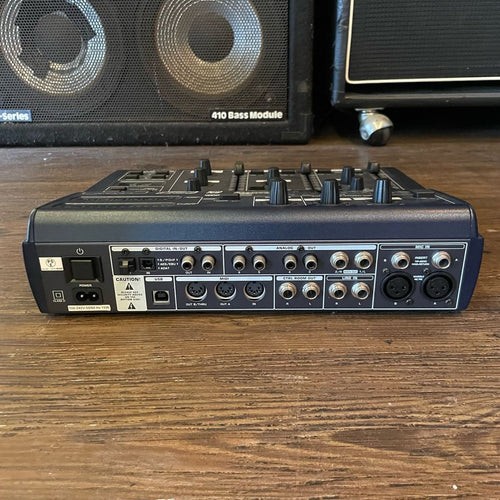 behringer bca-2000 audio interface condition details