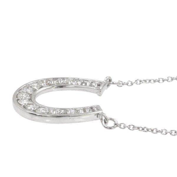 necklace front view