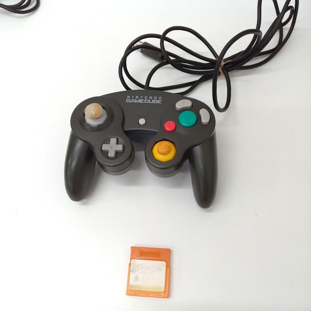 nintendo dol-001 video game console markings and labels