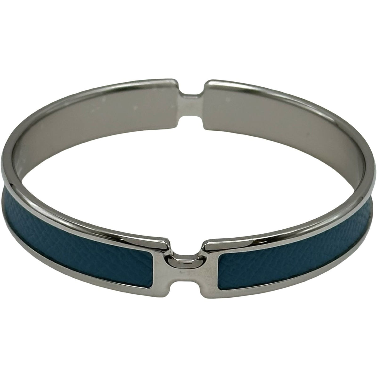 hermes bracelet side view