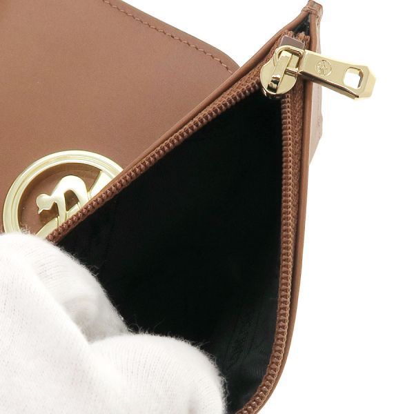 longchamp wallet accessories included