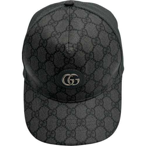 gucci hat accessories included