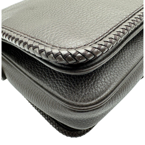 gucci shoulder bag functional details