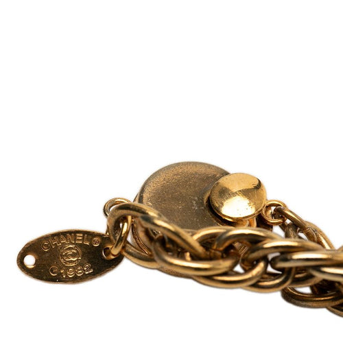 chanel necklace condition details