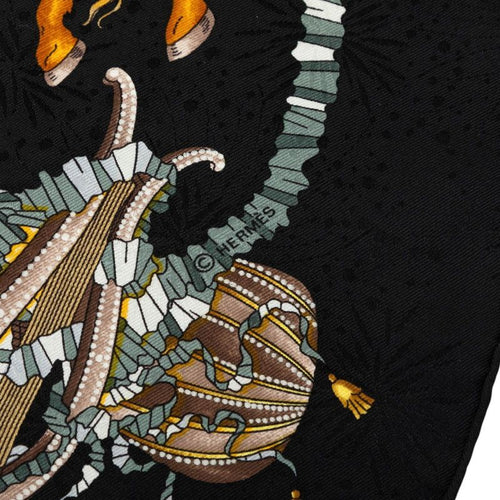 hermes scarf accessories included