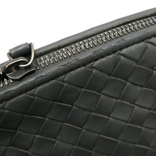 bottega veneta shoulder bag functional details