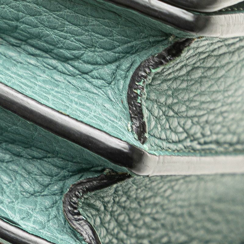 valentino shoulder bag accessories included