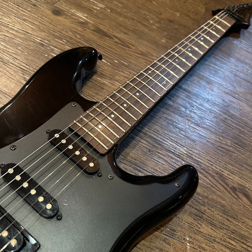aria electric guitar rear view